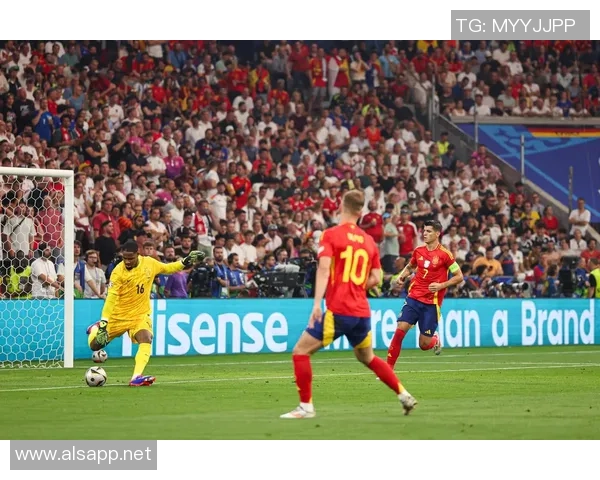 欧青赛精彩对决西班牙迎战法国争夺决赛资格的激烈战斗